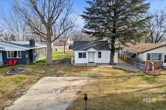 $239,900 | 116 Maple Street, Nampa, ID 83686