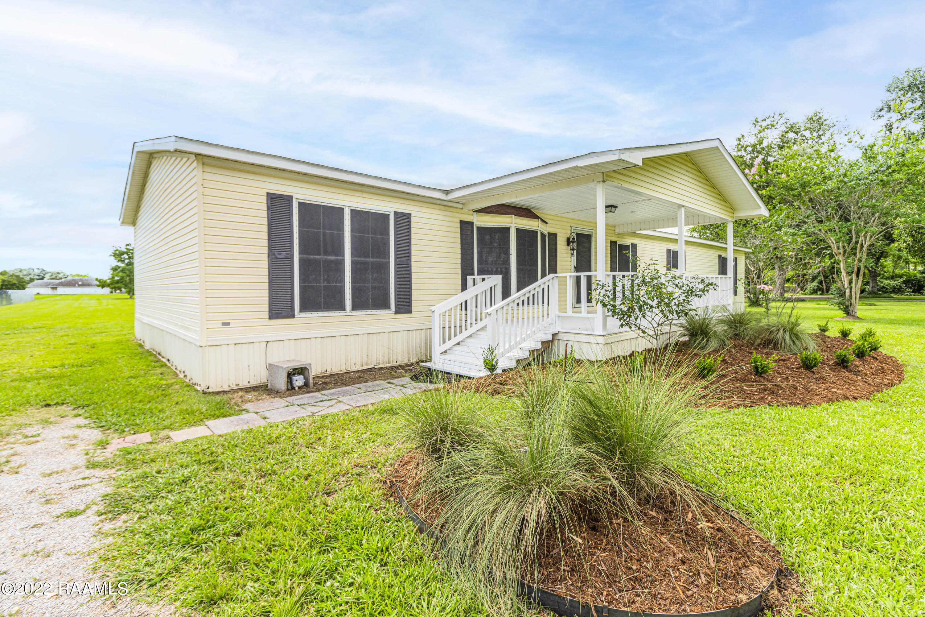 316 Gayle Road Carencro, LA 70520 - Photo 4 of 19 IMG_3504-Edit