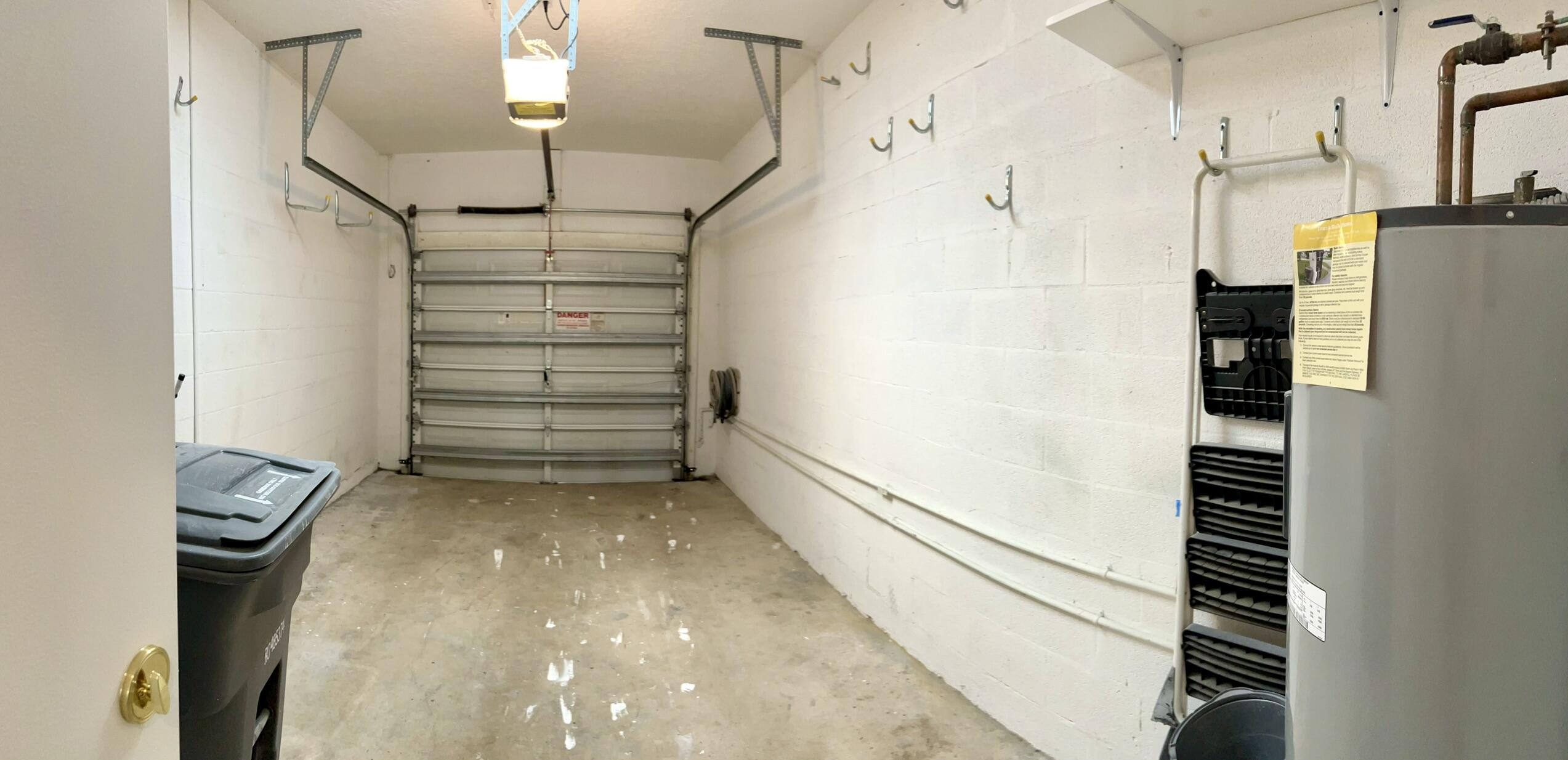 10253 Vía Hibiscus Boca Raton, FL 33428 - Photo 19 of 48 1 car garage