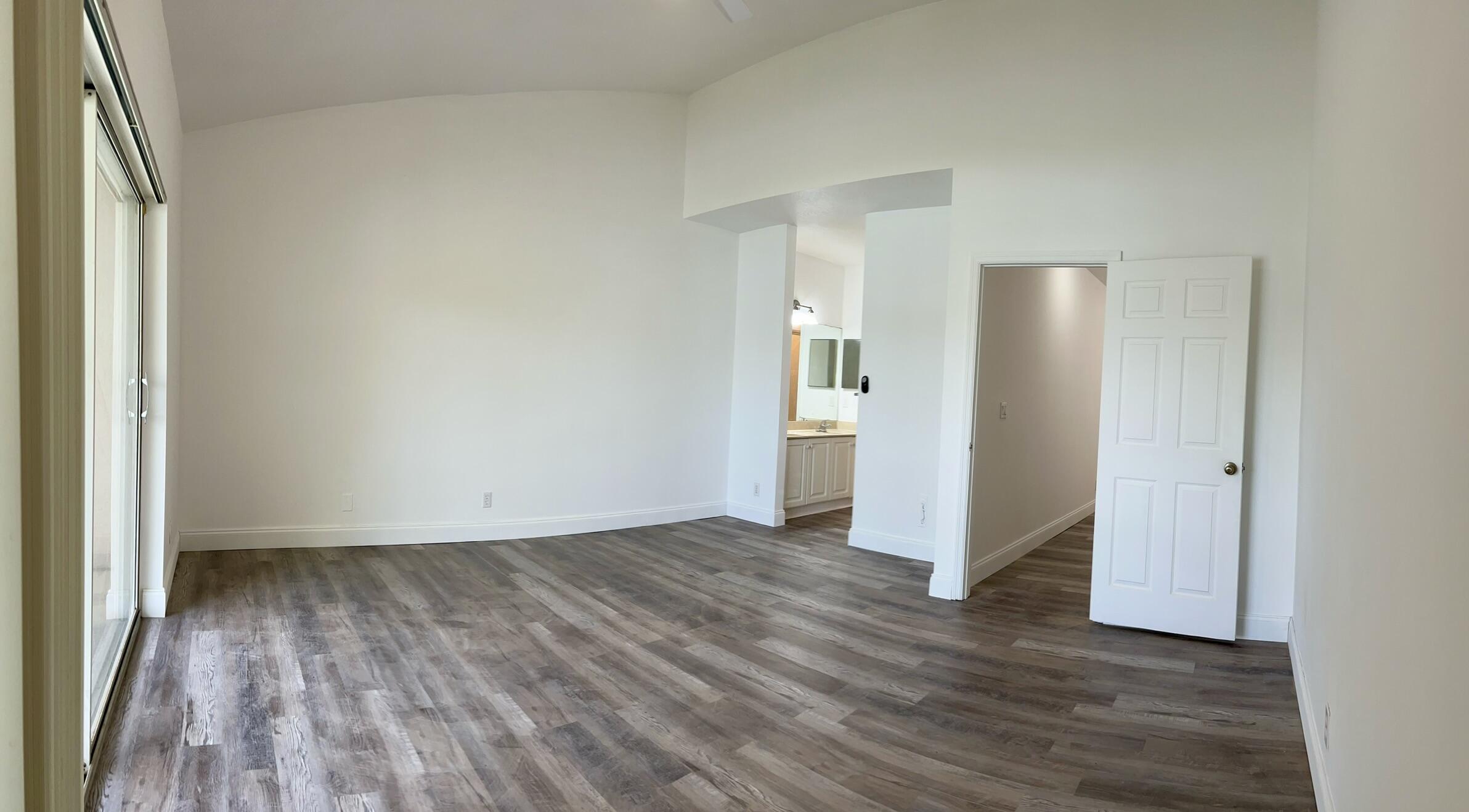 10253 Vía Hibiscus Boca Raton, FL 33428 - Photo 25 of 48 Main bedroom suite