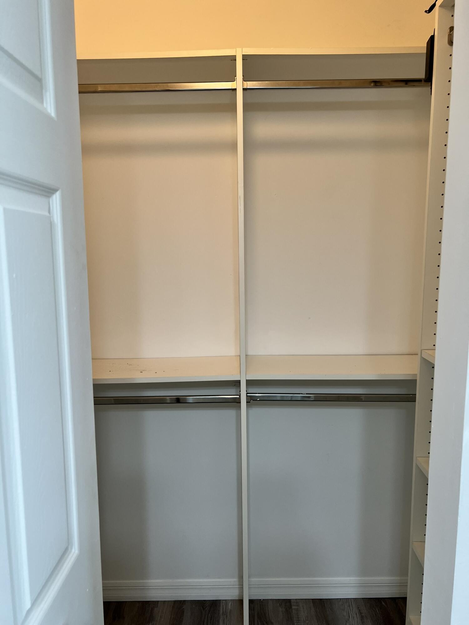 10253 Vía Hibiscus Boca Raton, FL 33428 - Photo 29 of 48 Walk in closet