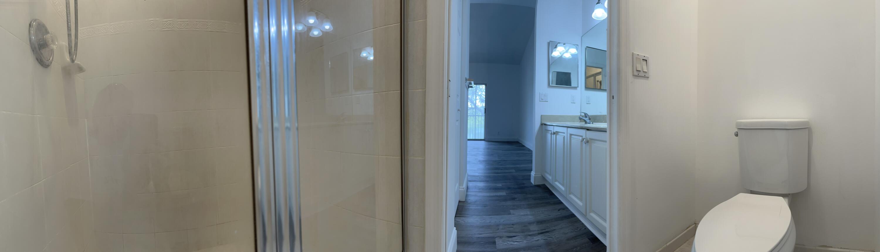 10253 Vía Hibiscus Boca Raton, FL 33428 - Photo 32 of 48 Bathroom #1