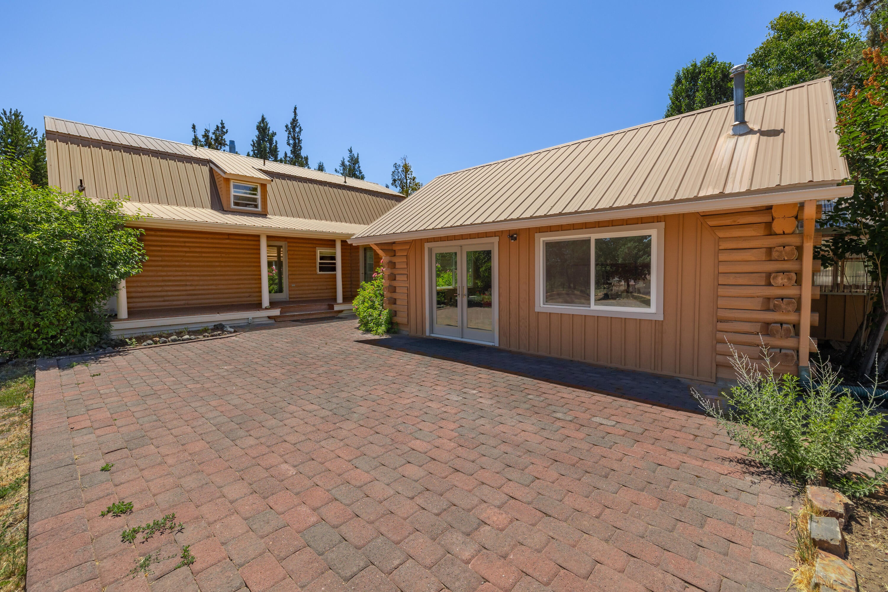 18460 Couch Market Road Bend, OR 97703 - Photo 26 of 51 RileyVisuals-26