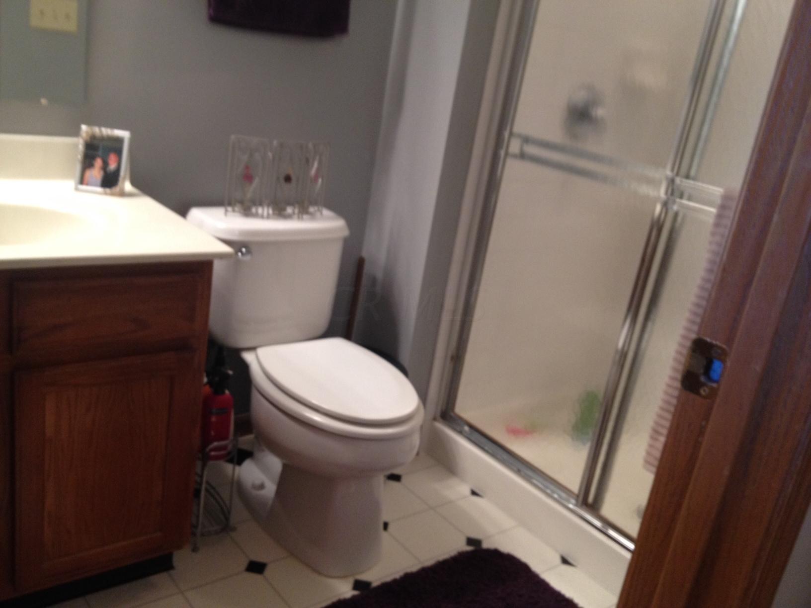 4498 Nickerson Road Columbus, OH 43228 - Photo 8 of 20 Gallery Image 8