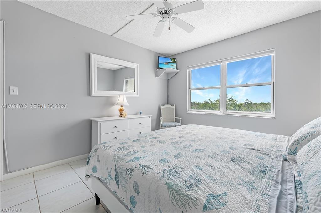 5 Bluebill Avenue, Unit 403 Naples, FL 34108 - Photo 25 of 44