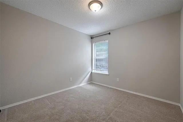 $2,100 | 10257 Tustin Terrace, Fort Worth, TX 76108