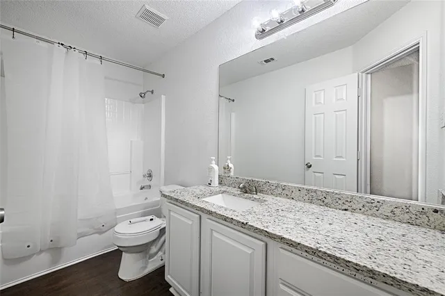 $2,100 | 10257 Tustin Terrace, Fort Worth, TX 76108