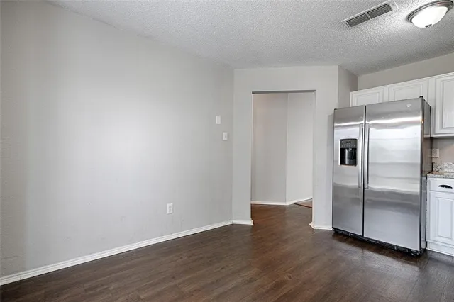 $2,100 | 10257 Tustin Terrace, Fort Worth, TX 76108