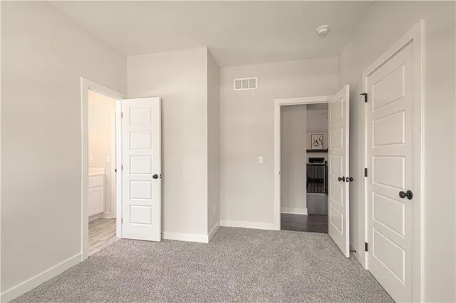 $449,900 | 1102 Noah's Lane, Kearney, MO 64060