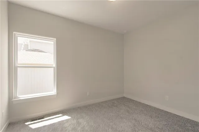 $449,900 | 1102 Noah's Lane, Kearney, MO 64060