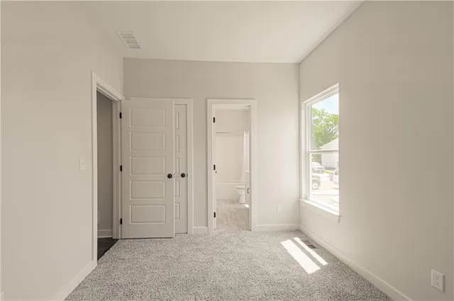 $449,900 | 1102 Noah's Lane, Kearney, MO 64060