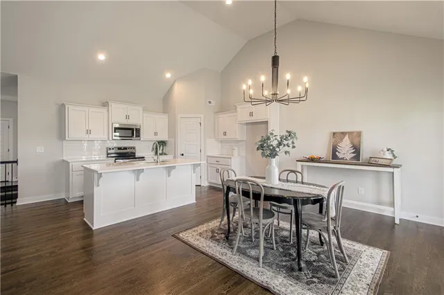 $449,900 | 1102 Noah's Lane, Kearney, MO 64060