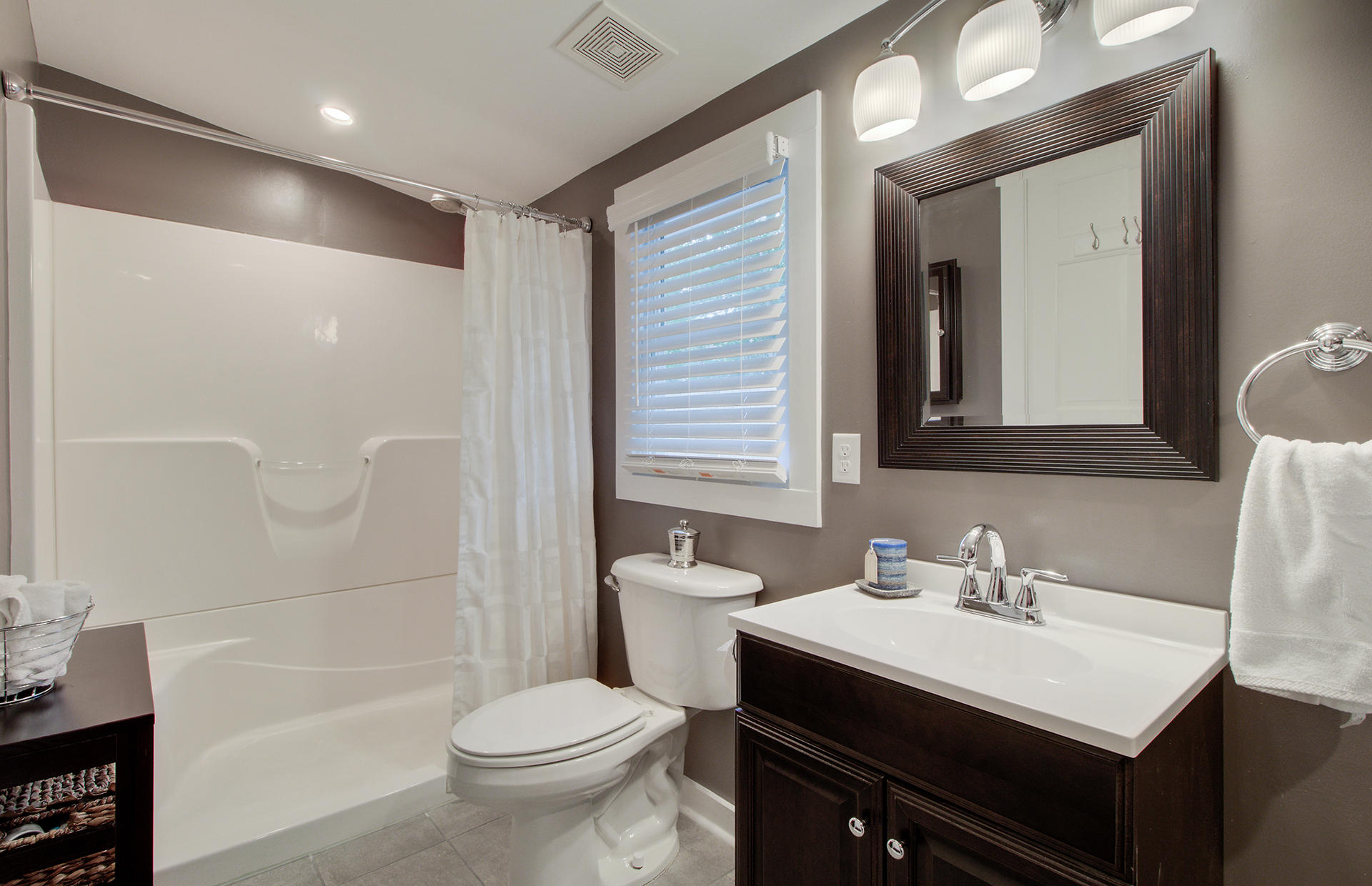 1013 Windward Road Charleston, SC 29412 - Photo 21 of 48 40