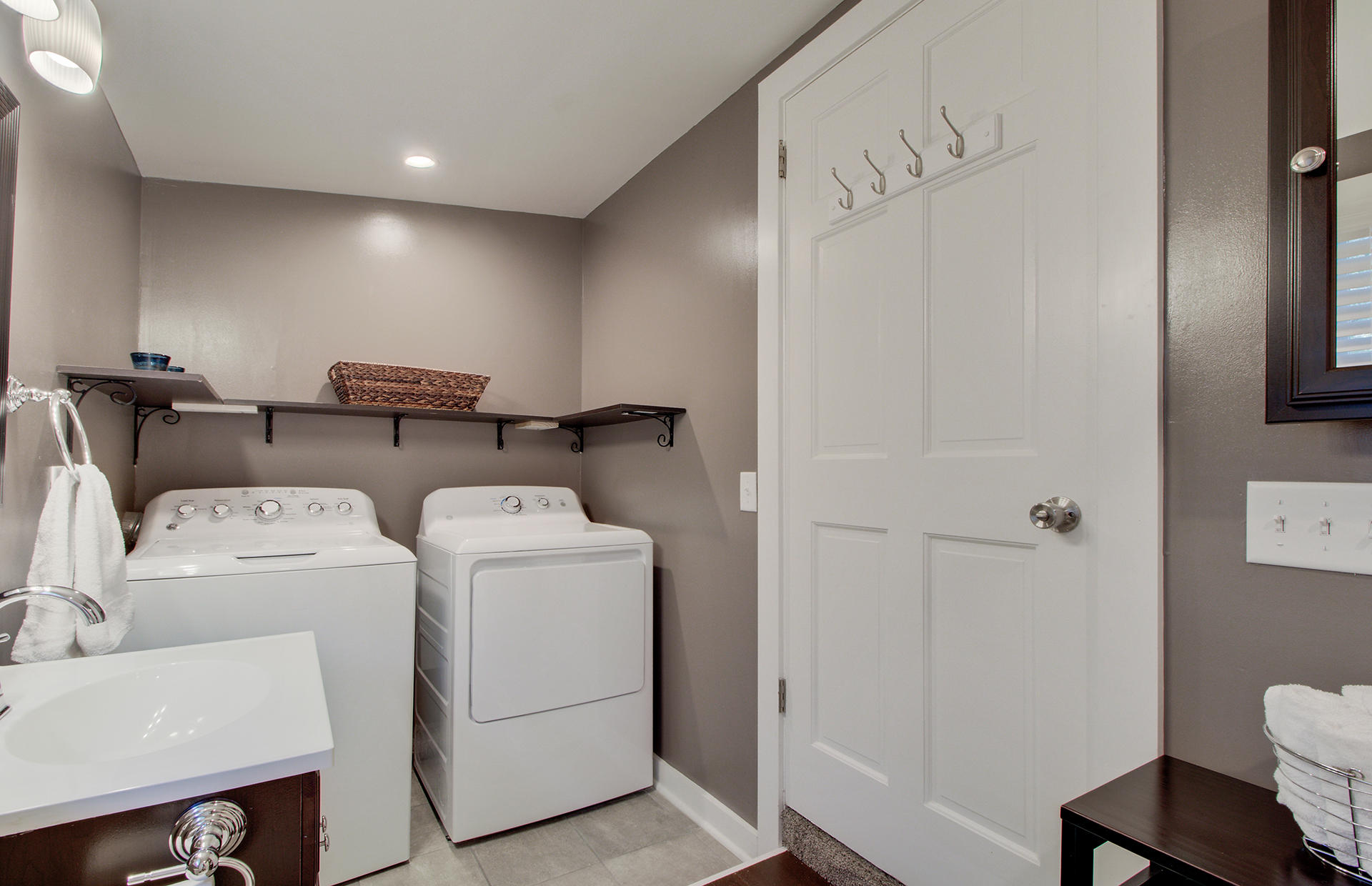 1013 Windward Road Charleston, SC 29412 - Photo 22 of 48 41