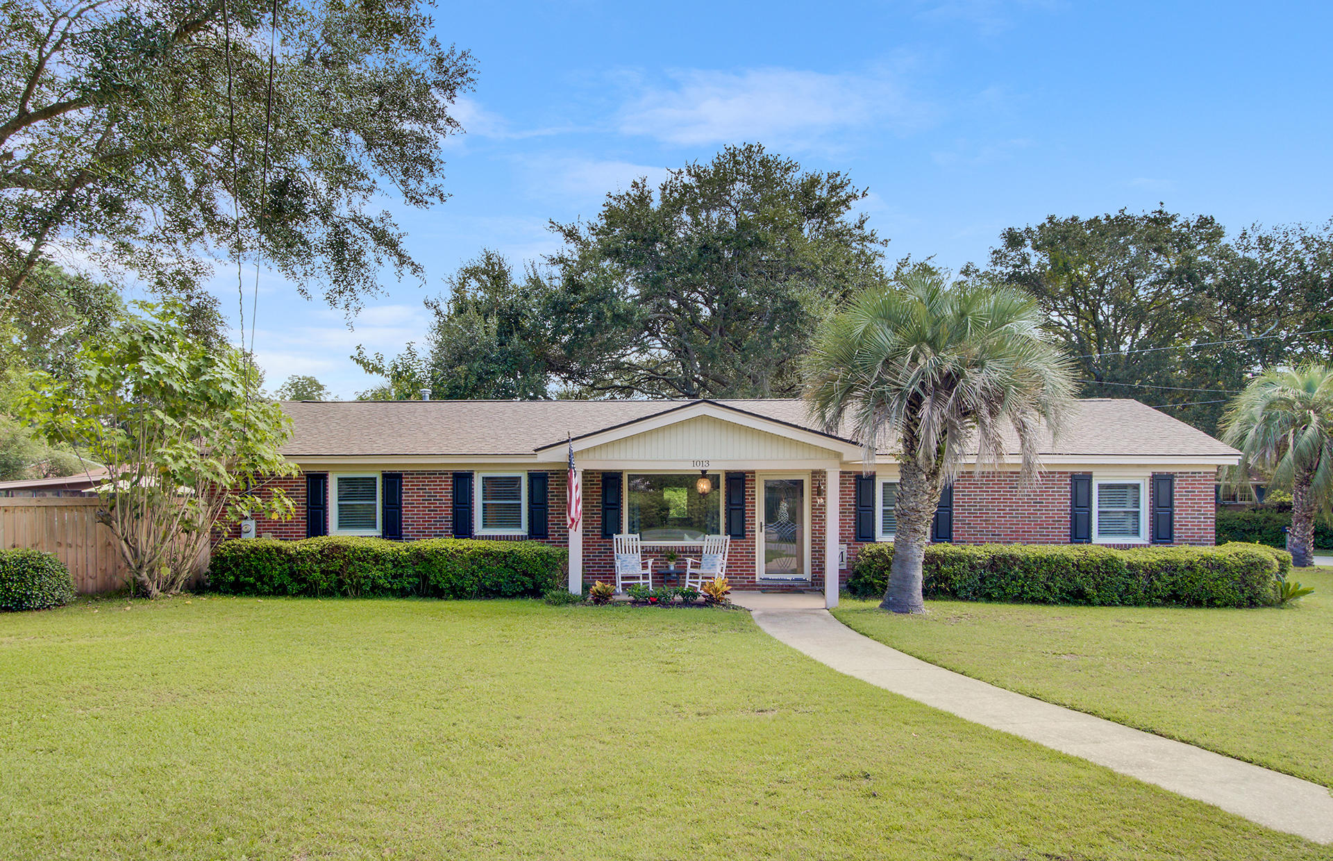 1013 Windward Road Charleston, SC 29412 - Photo 40 of 48 1