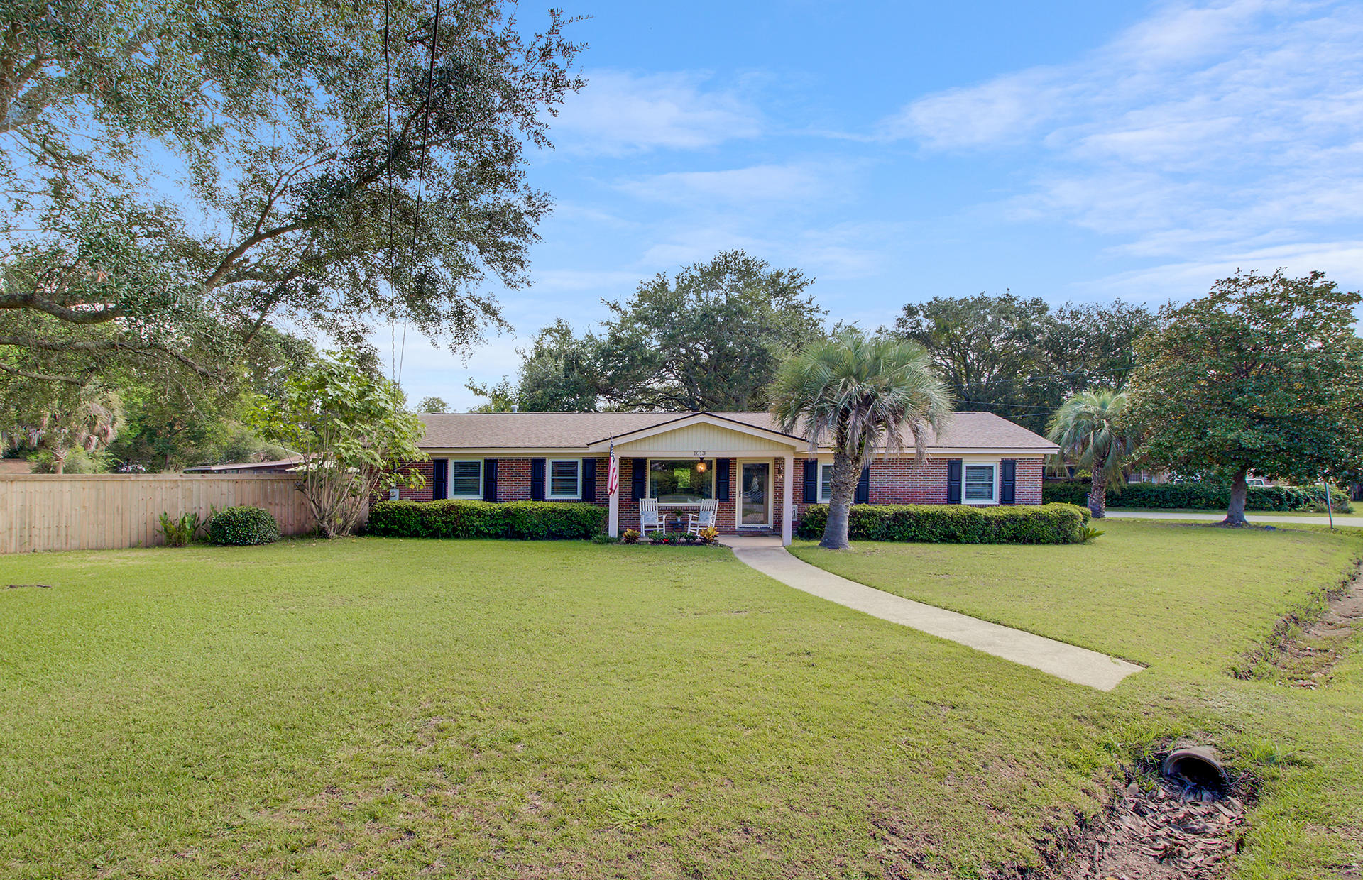 1013 Windward Road Charleston, SC 29412 - Photo 47 of 48 2