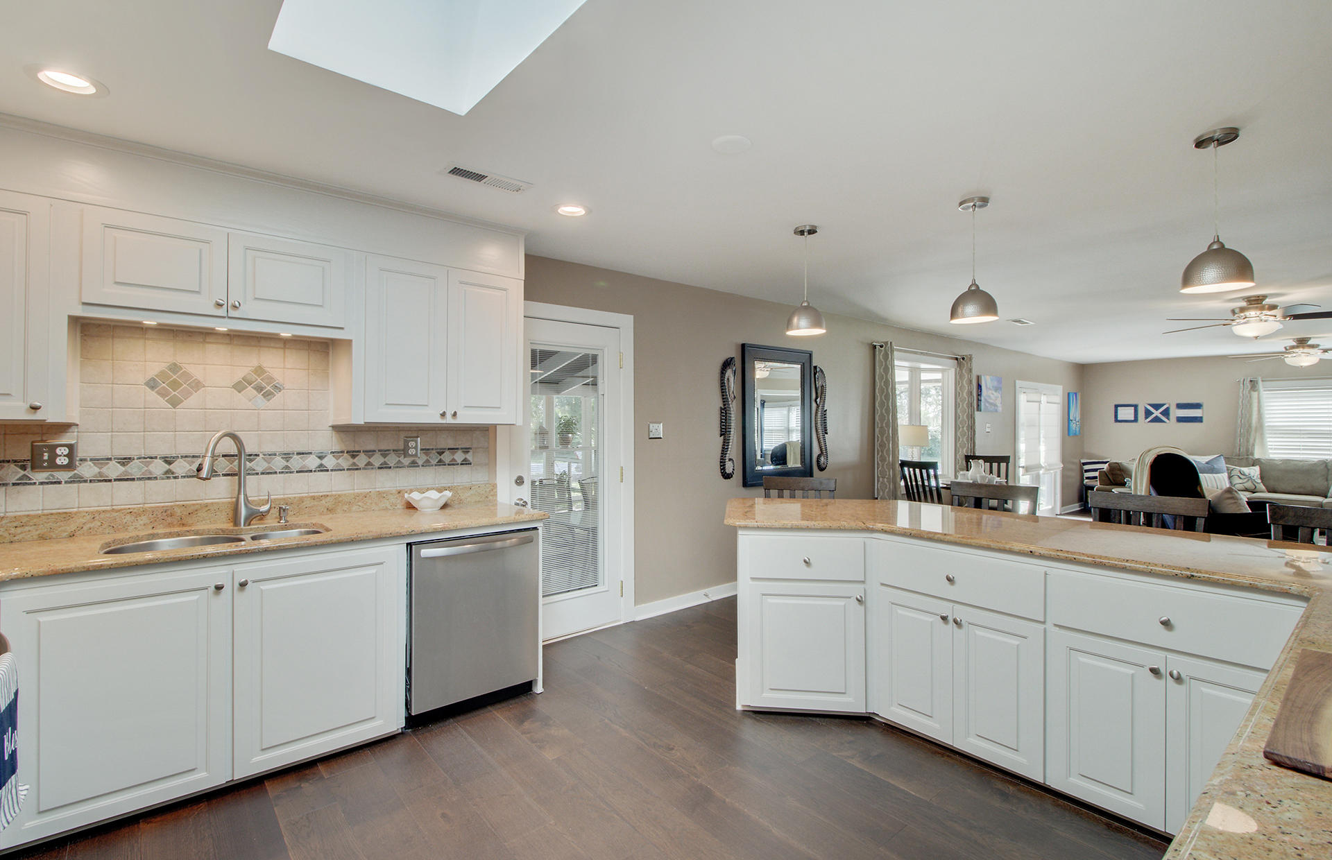 1013 Windward Road Charleston, SC 29412 - Photo 10 of 48 23