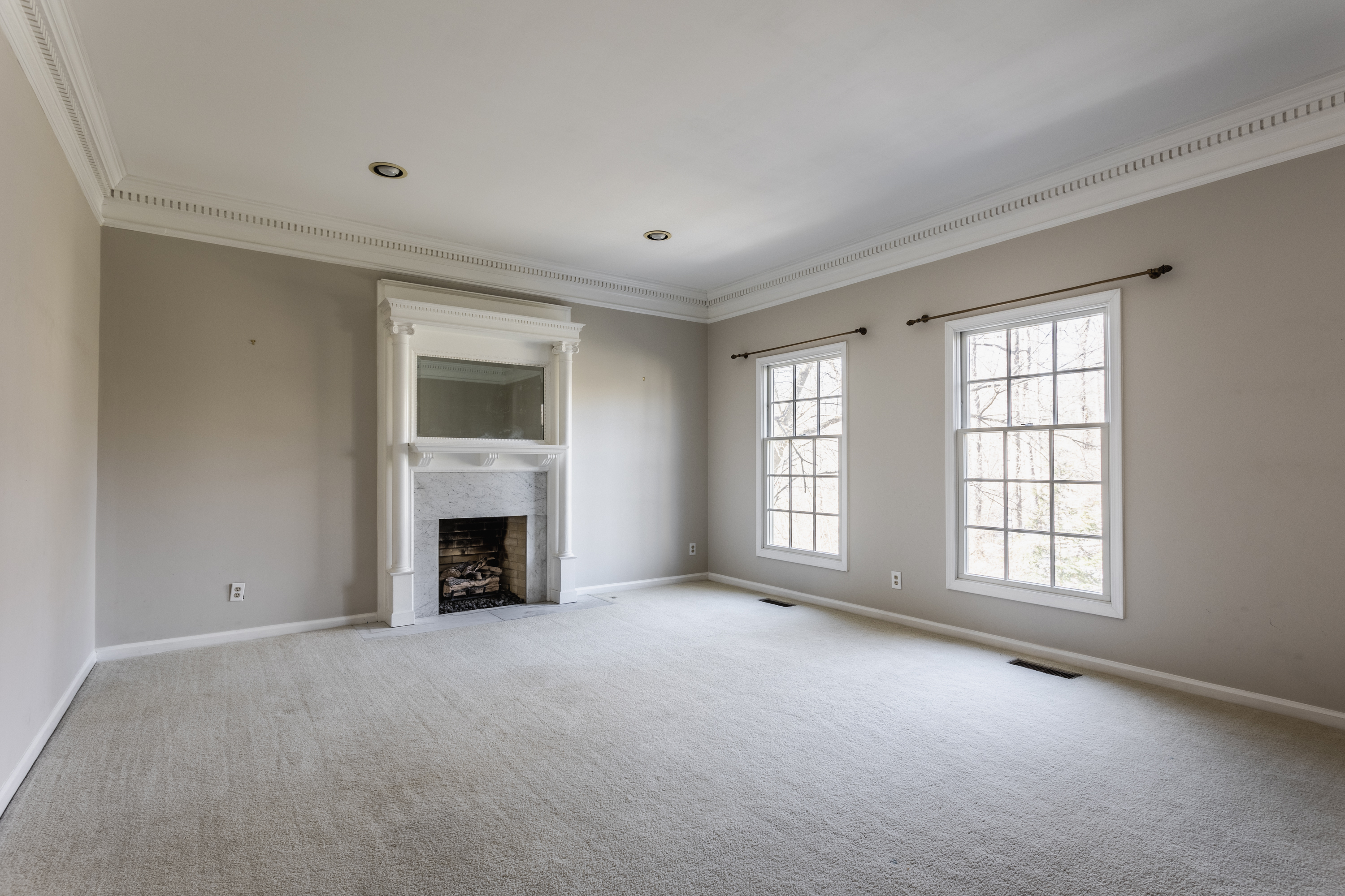 9941 Fall Creek Road Indianapolis, IN 46256 - Photo 11 of 37 Gallery Image 11