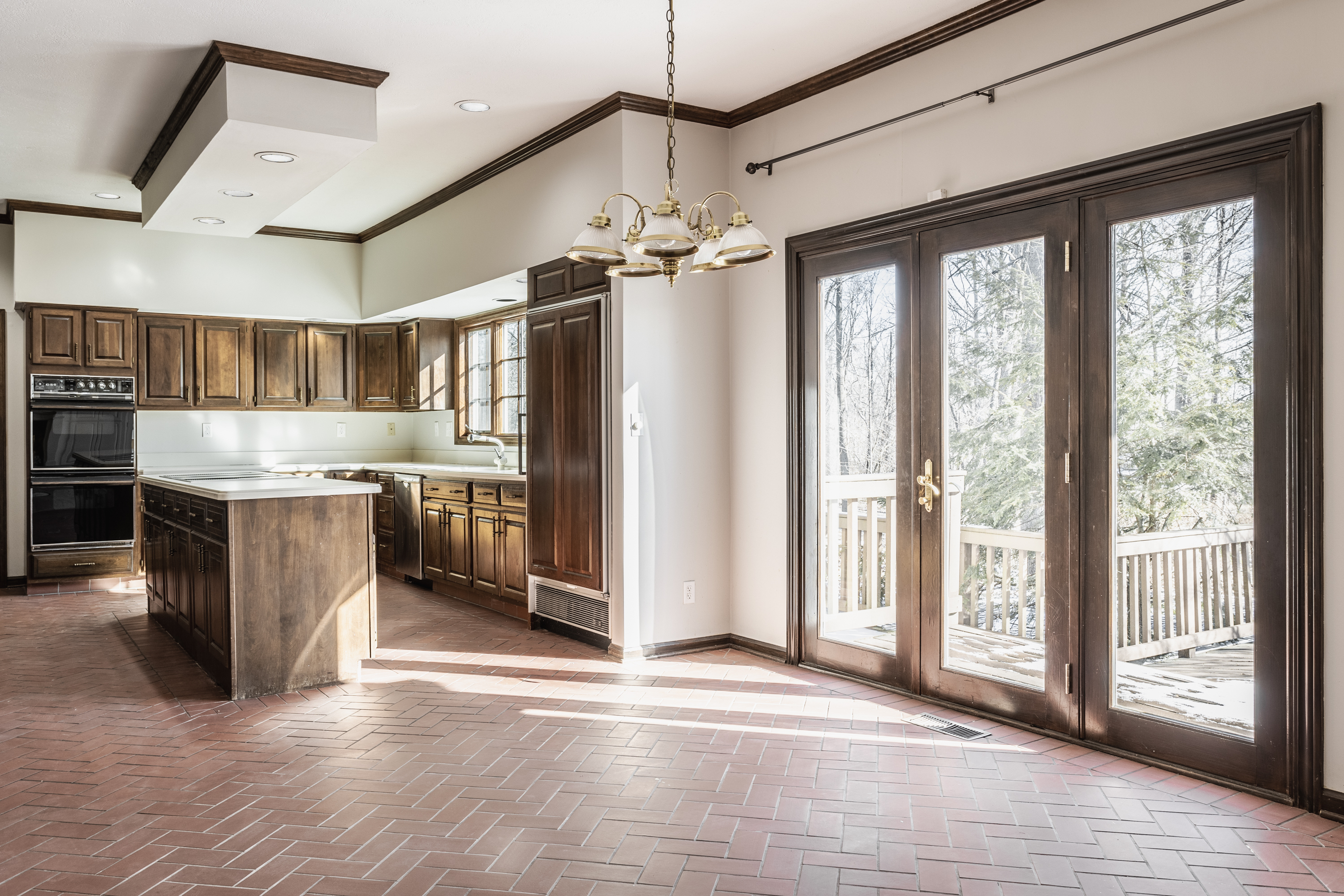 9941 Fall Creek Road Indianapolis, IN 46256 - Photo 12 of 37 Gallery Image 12