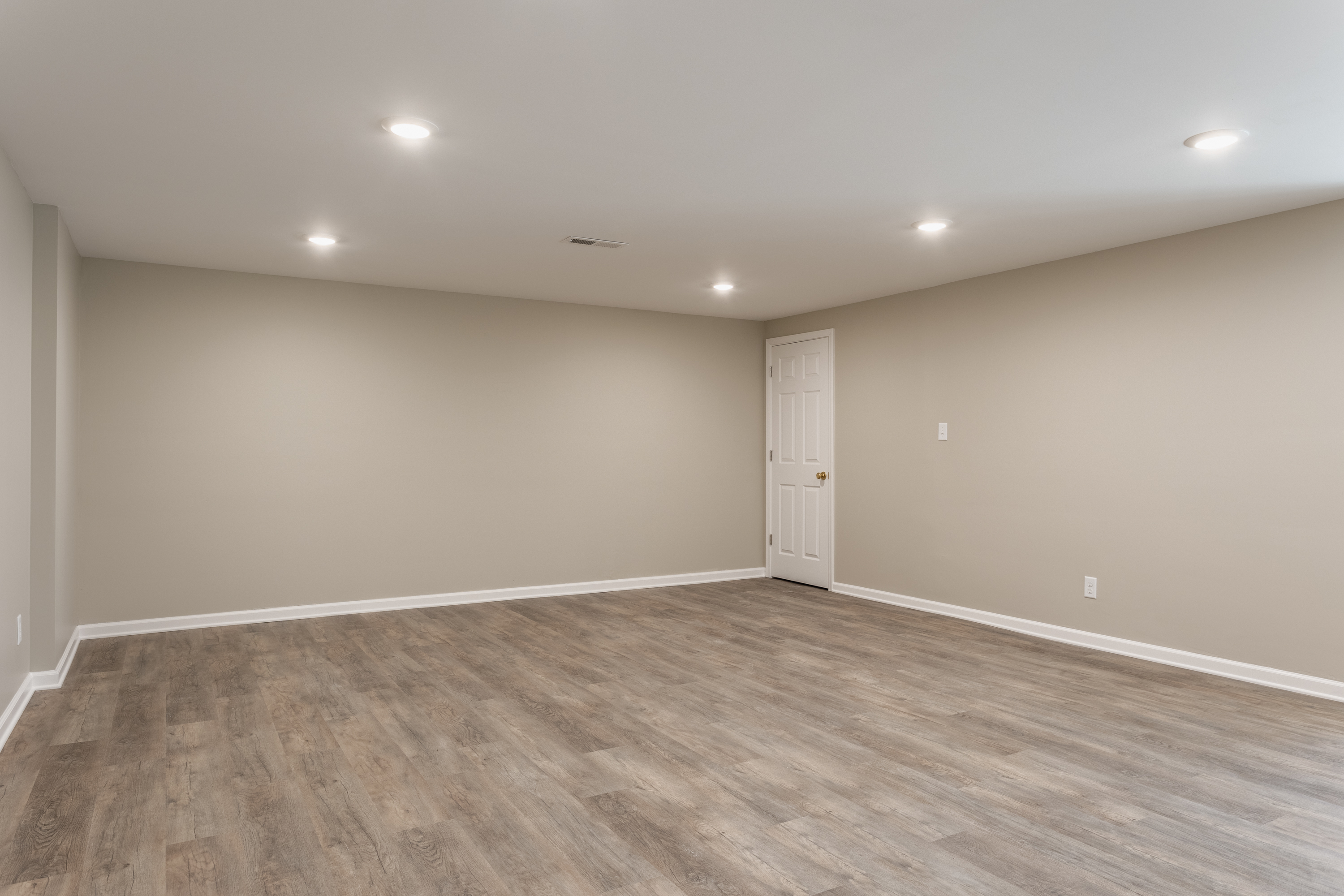 9941 Fall Creek Road Indianapolis, IN 46256 - Photo 27 of 37 Gallery Image 27
