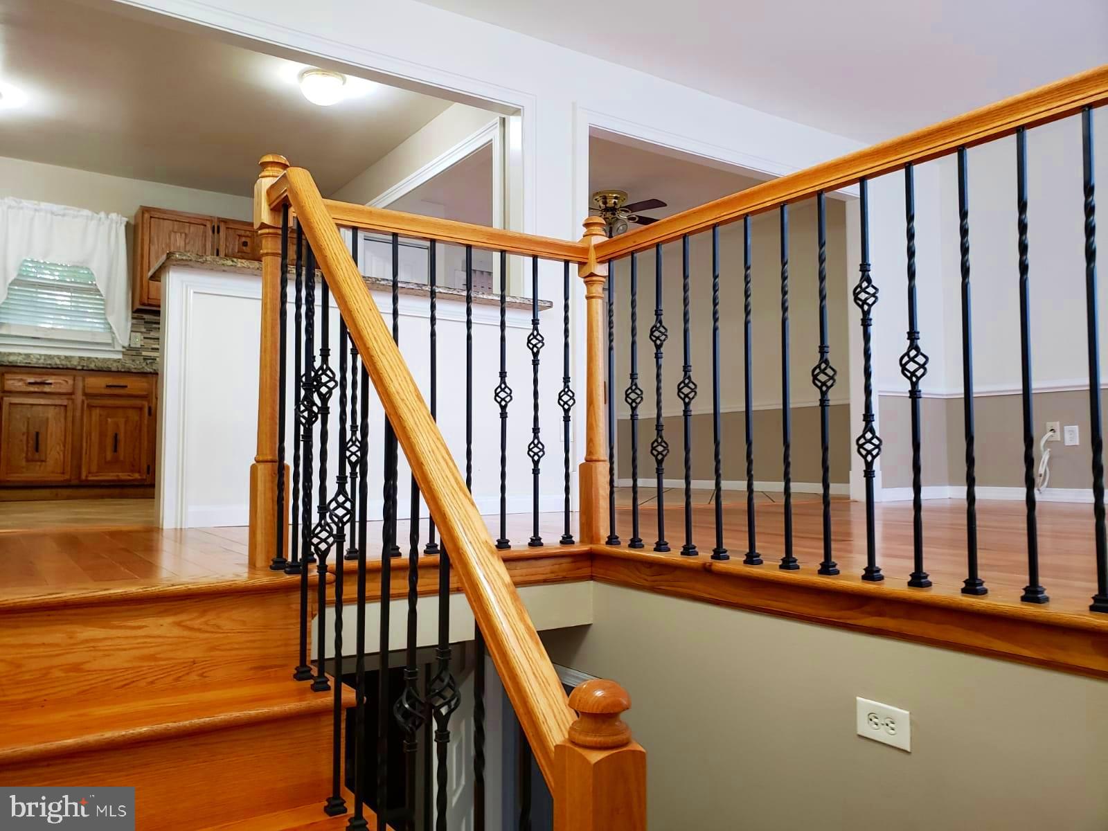 13454 Keytone Road Woodbridge, VA 22193 - Photo 3 of 43 Gallery Image 3