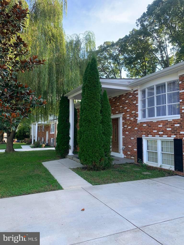 13454 Keytone Road Woodbridge, VA 22193 - Photo 38 of 43 Gallery Image 38