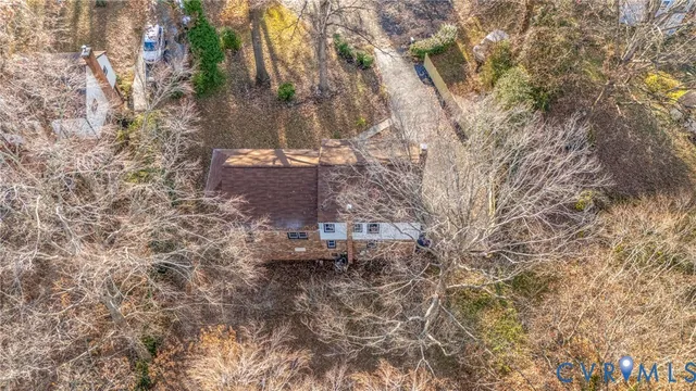 a pathway with a yard