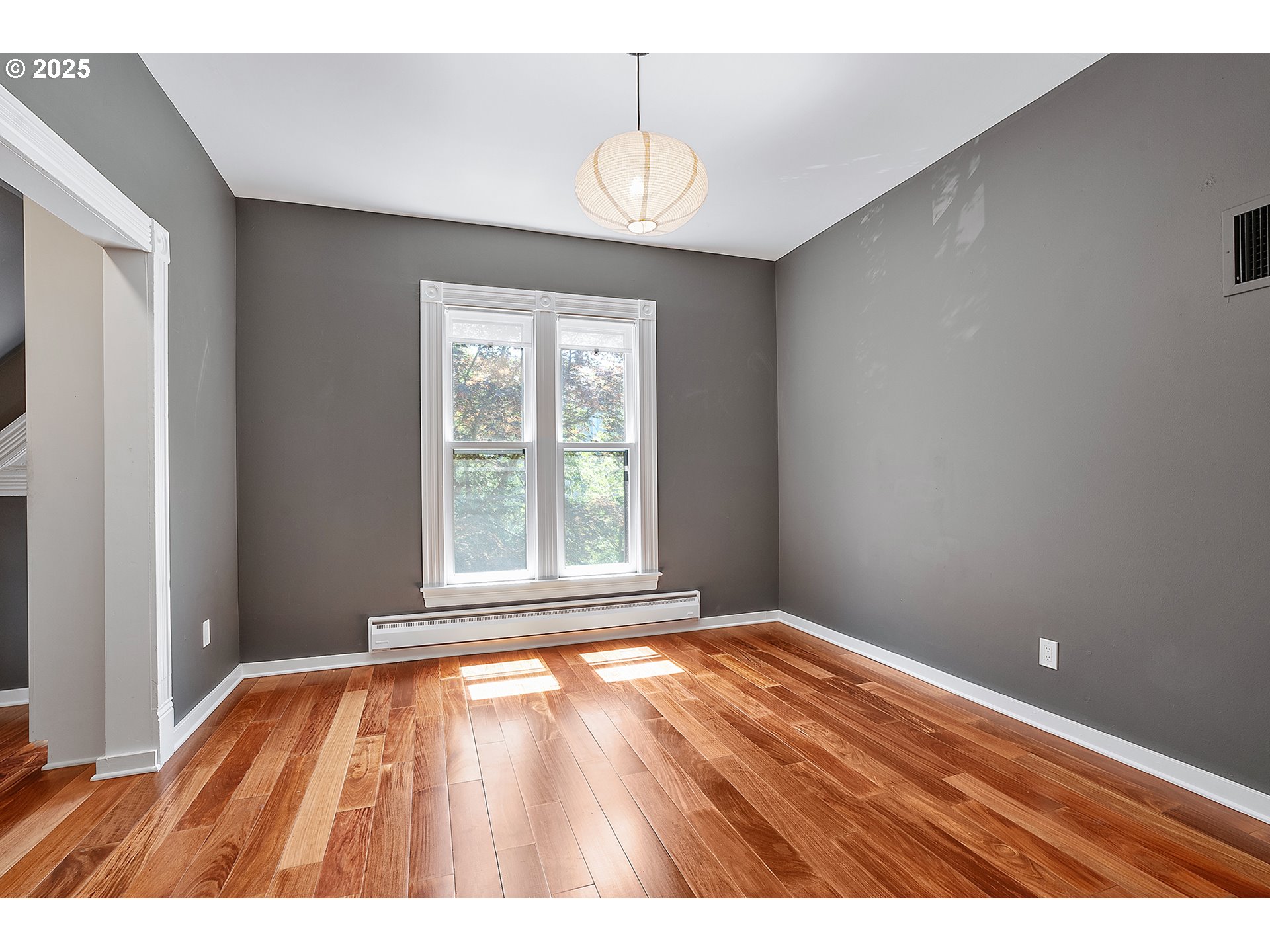 2373 Northwest Johnson Street Portland, OR 97210 - Photo 23 of 48