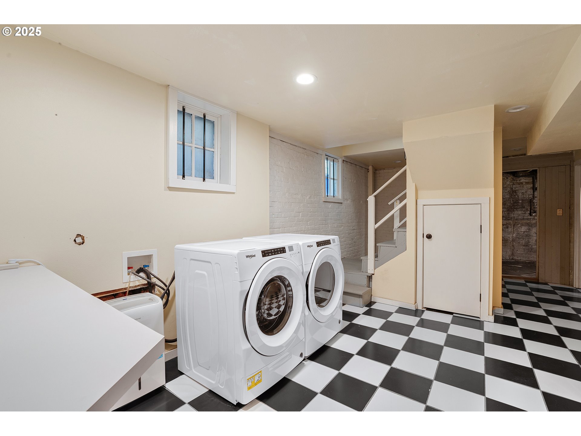 2373 Northwest Johnson Street Portland, OR 97210 - Photo 35 of 48