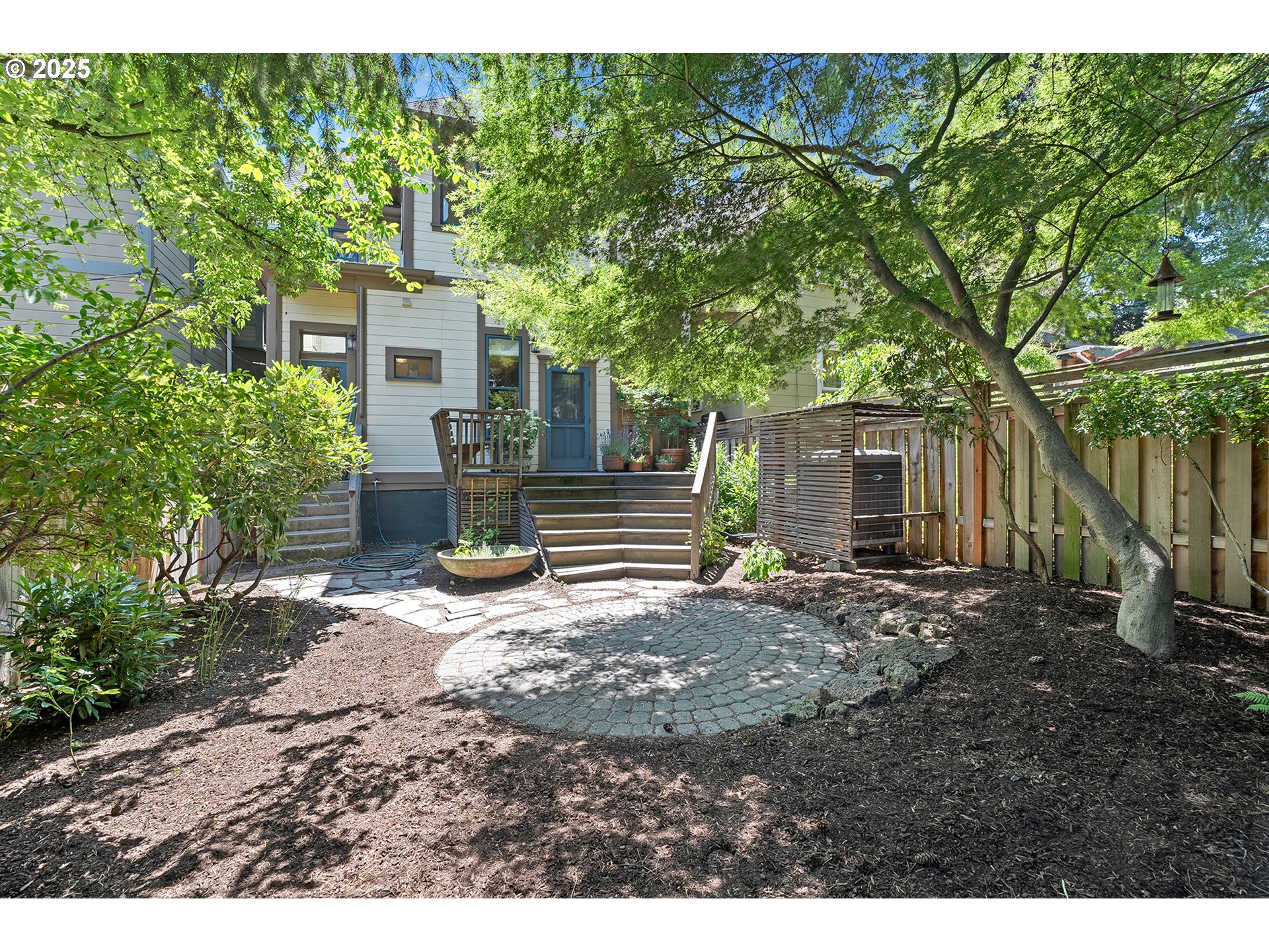 2373 Northwest Johnson Street Portland, OR 97210 - Photo 44 of 48