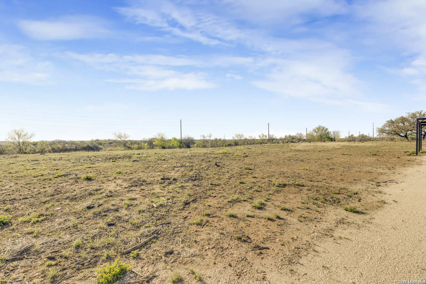 2811 Cr 467 Devine, TX 78016 - Photo 4 of 25