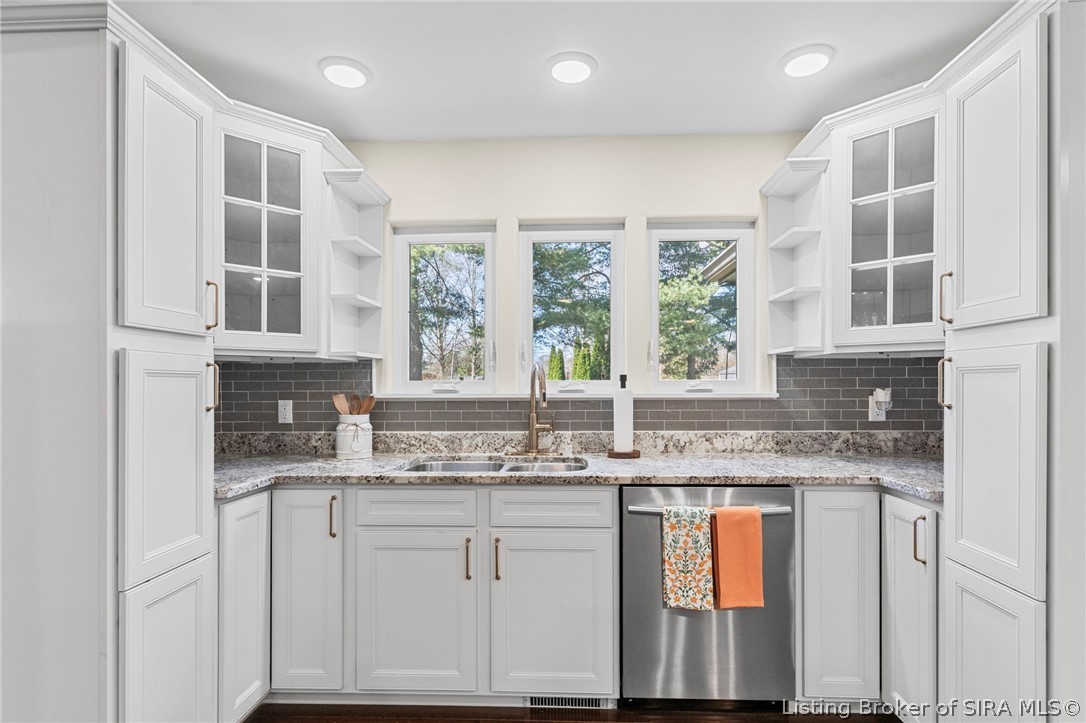 1109 Michigan Road Madison, IN 47250 - Photo 12 of 46 Gallery Image 12