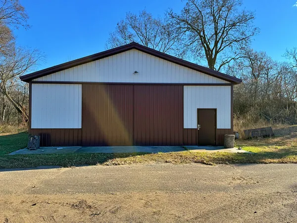 $500,000 | 33243 Highway 18, Aitkin, MN 56431