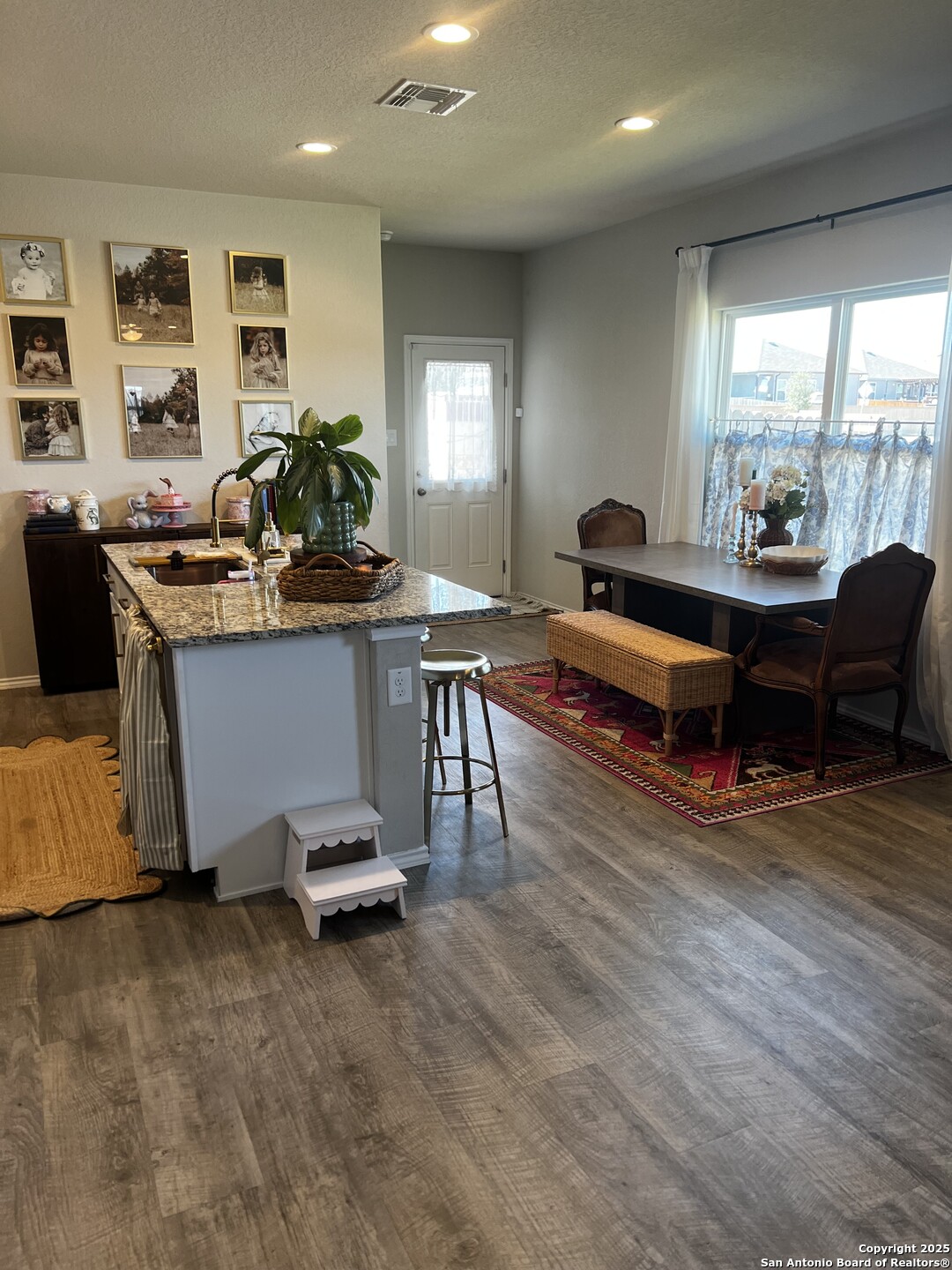 7602 Alameda Beach Converse, TX 78109 - Photo 8 of 23 a living room with furniture pool table and a large window