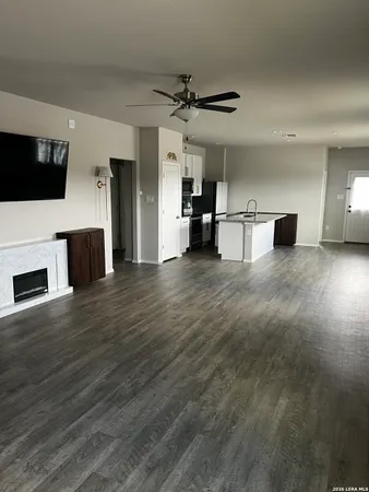 $1,650 | 7602 Alameda Beach, Converse, TX 78109