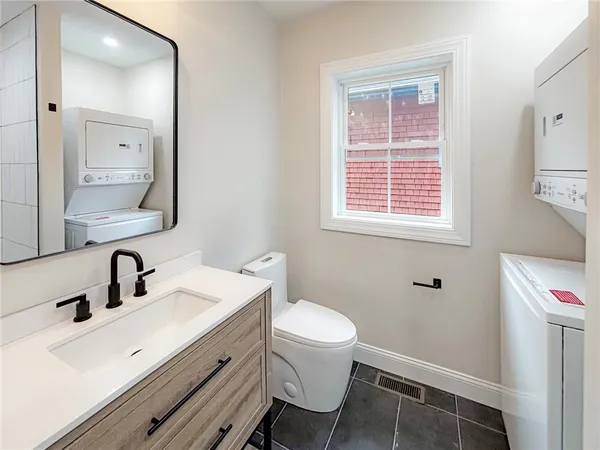 $739,000 | 35 Mt Pleasant Avenue, Providence, RI 02908