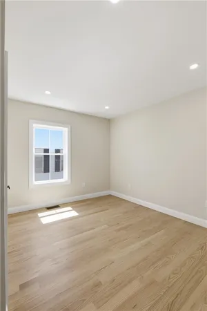 $739,000 | 35 Mt Pleasant Avenue, Providence, RI 02908
