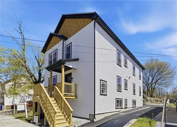 $739,000 | 35 Mt Pleasant Avenue, Providence, RI 02908