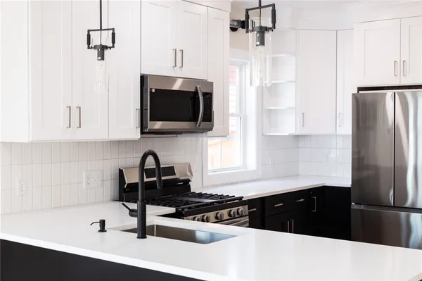 $739,000 | 35 Mt Pleasant Avenue, Providence, RI 02908