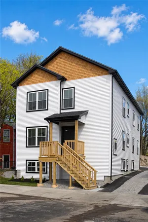 $739,000 | 35 Mt Pleasant Avenue, Providence, RI 02908