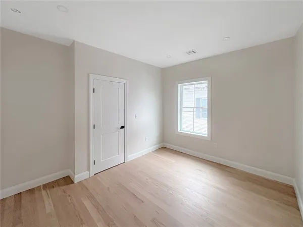 $739,000 | 35 Mt Pleasant Avenue, Providence, RI 02908