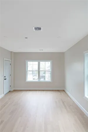 $739,000 | 35 Mt Pleasant Avenue, Providence, RI 02908