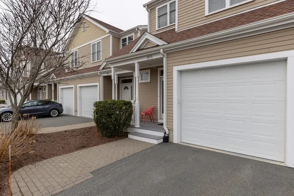 $645,000 | 70 Endicott Street, Unit 305, Norwood, MA 02062
