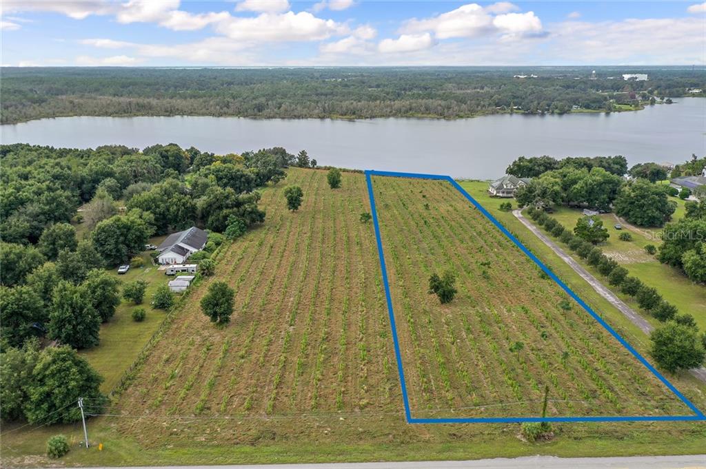Fantastic opportunity to own your own lakefront!  Over 200 feet of lakefront on highly sought-after Lake Umatilla!
