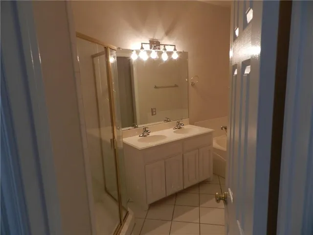 an empty room with an entryway