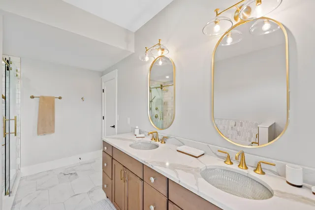 $1,395,000 | 600 West Mechanic Street, New Buffalo, MI 49117