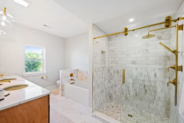 $1,395,000 | 600 West Mechanic Street, New Buffalo, MI 49117