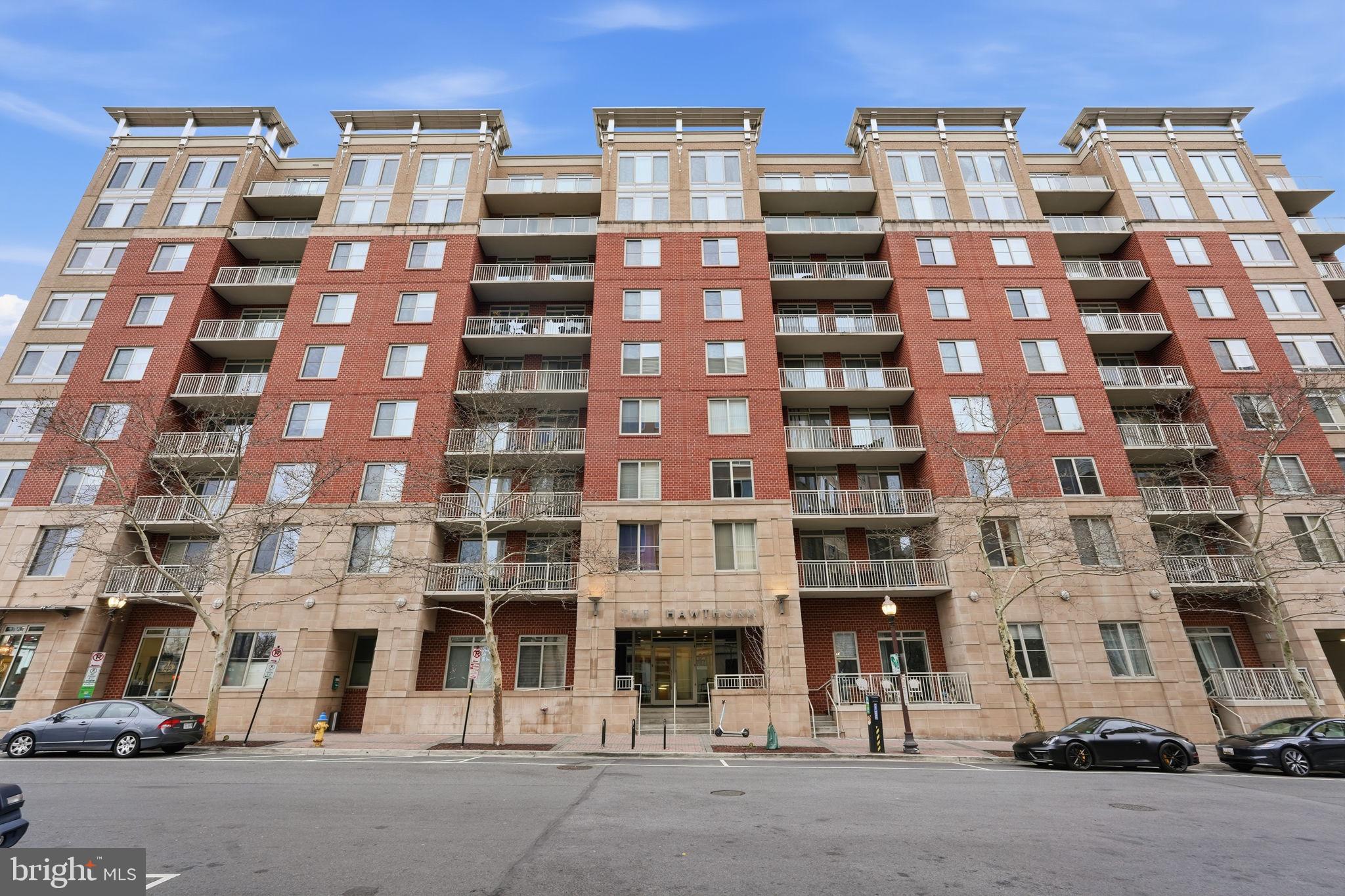 820 North Pollard Street, Unit 504 Arlington, VA 22203 - Photo 26 of 27 front view of a building