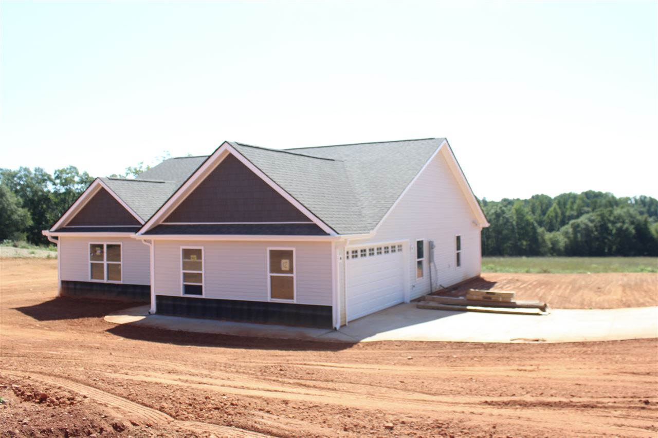381 Ben Johnson Road Inman, SC 29349 - Photo 2 of 7