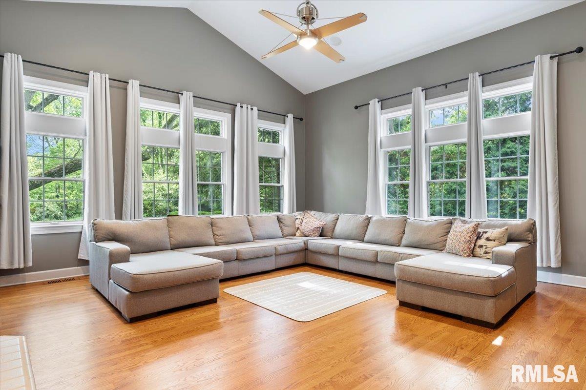 1800 Cherry Road Springfield, IL 62704 - Photo 24 of 72